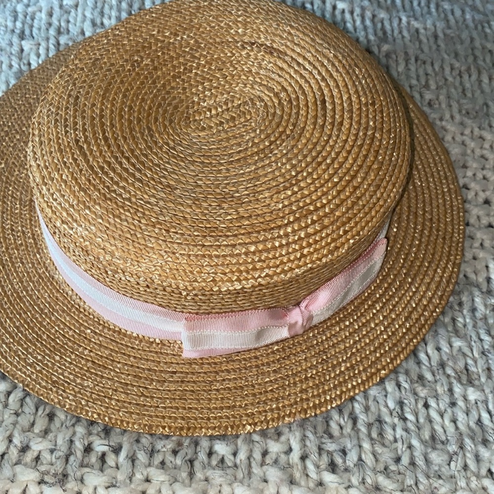 Headliner straw hat